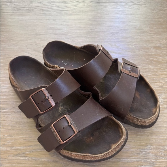 Birkenstock Shoes - Birkenstock brown leather buckle women’s slip on slides sandals shoes size 10.5